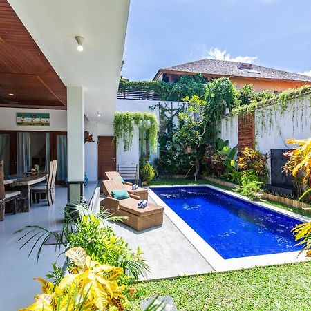 Masbro Art Villas Seminyak Exterior foto